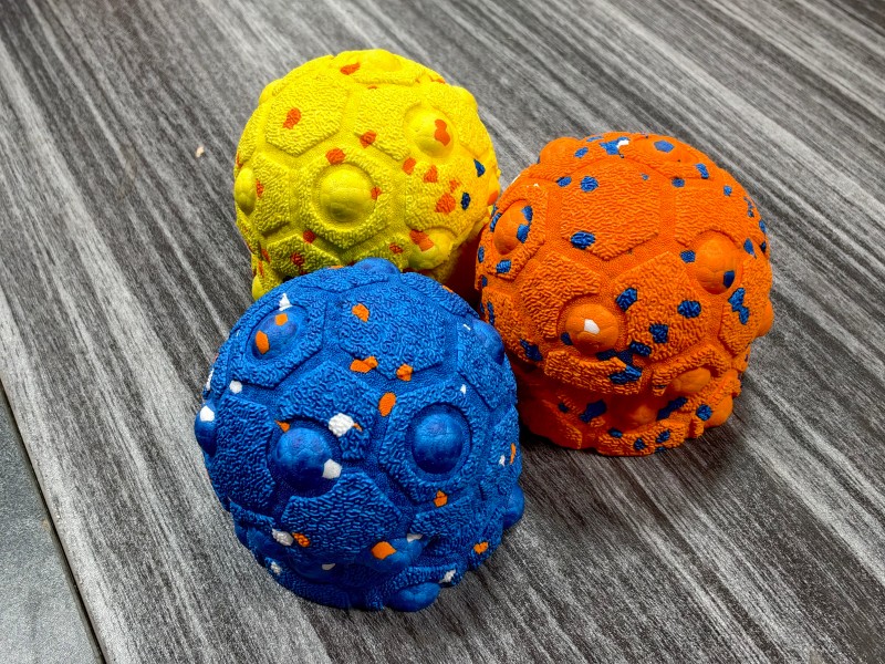 Hardcore Intelligent Manufacturing Empowers Pet Product Upgrading! Core Quality and Custom Service Advantages of Fumei ETPU Pet Balls